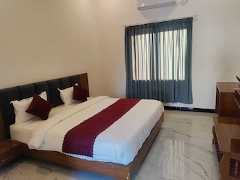 the rose bagh resort pushkar