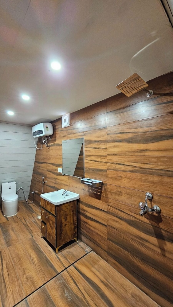 anantara club and resort