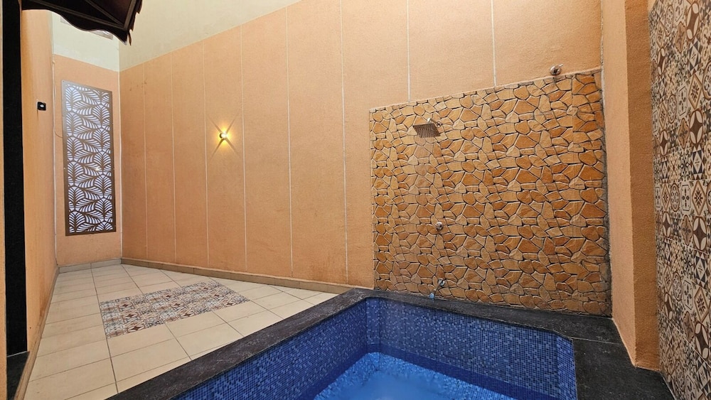 anantara club and resort