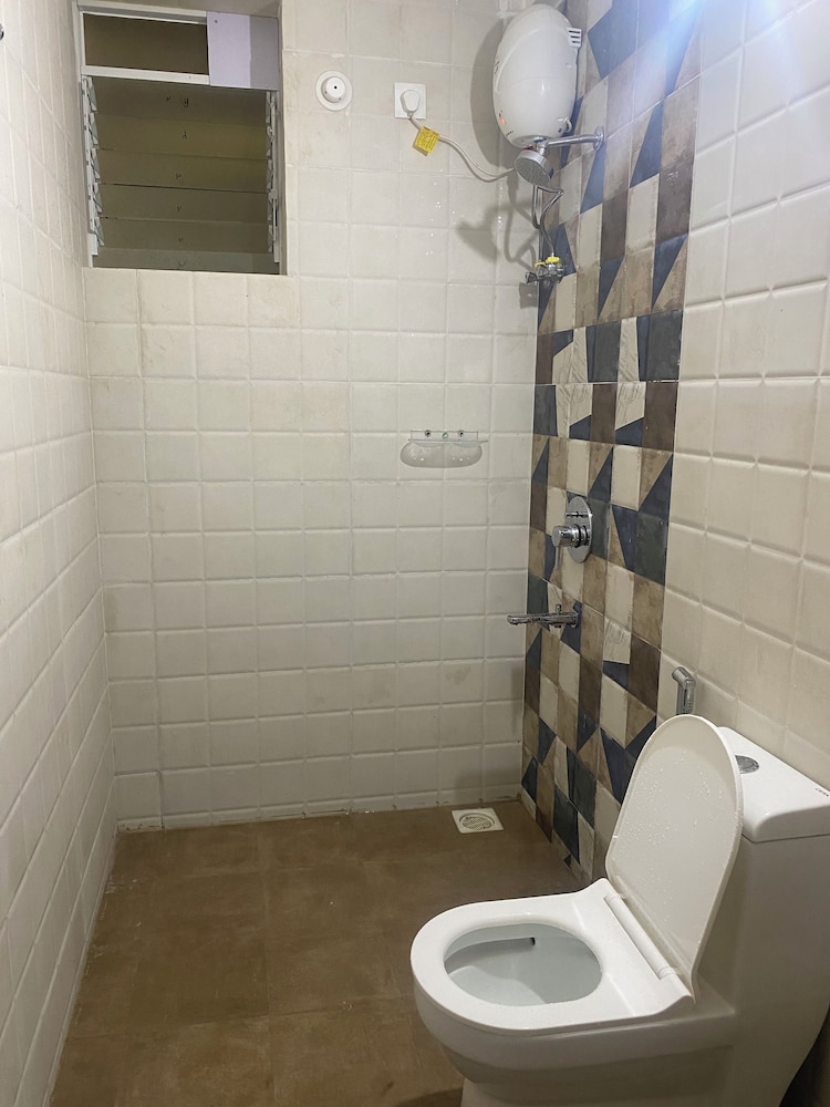 tranquil stay mountain view 2bhk flat