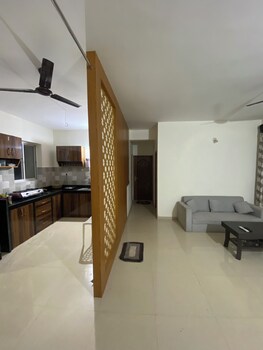 tranquil stay mountain view 2bhk flat