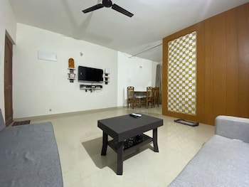 tranquil stay mountain view 2bhk flat