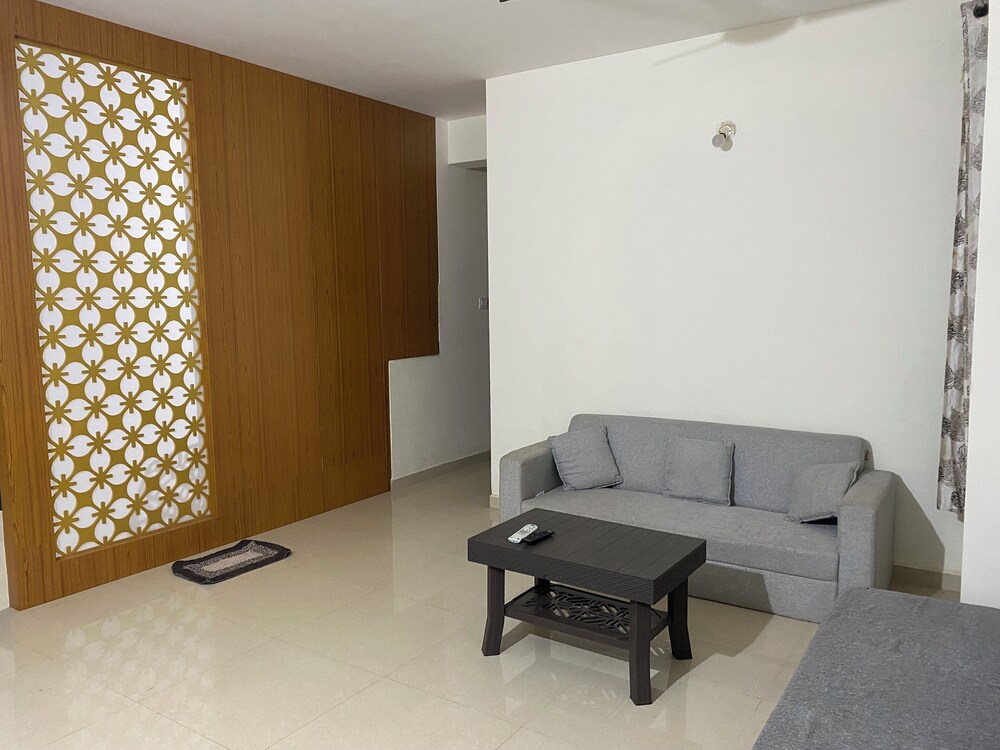 tranquil stay mountain view 2bhk flat
