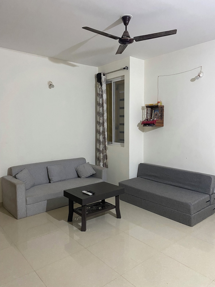 tranquil stay mountain view 2bhk flat