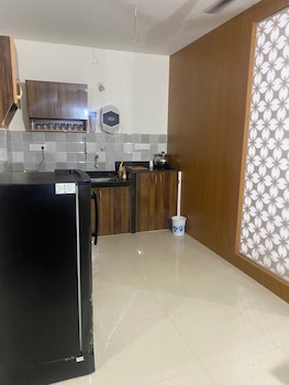 tranquil stay mountain view 2bhk flat