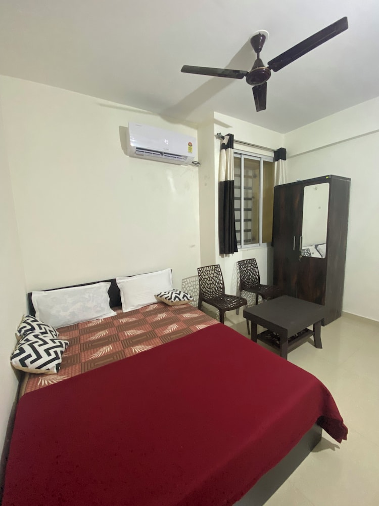 tranquil stay mountain view 2bhk flat