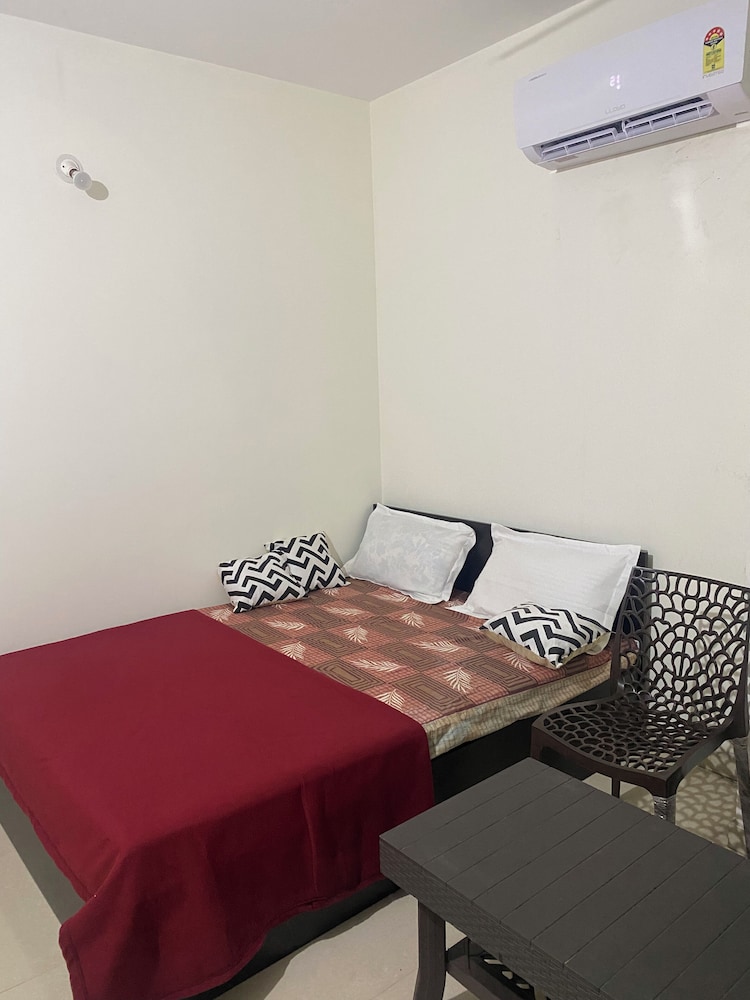 tranquil stay mountain view 2bhk flat