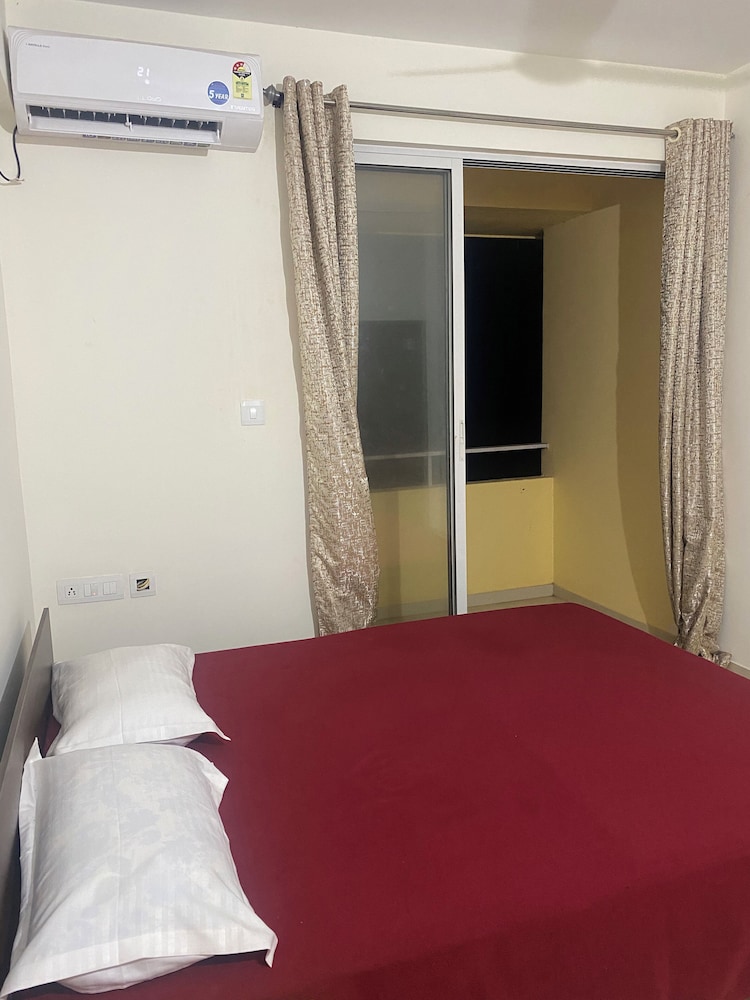 tranquil stay mountain view 2bhk flat