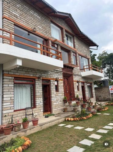 almora