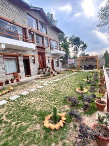 almora