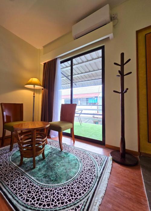 grand luxury hotel