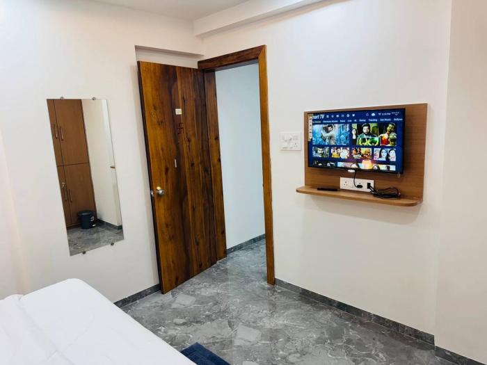 mighter crest studio apartment