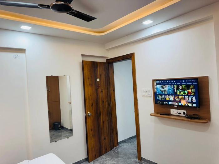 mighter crest studio apartment