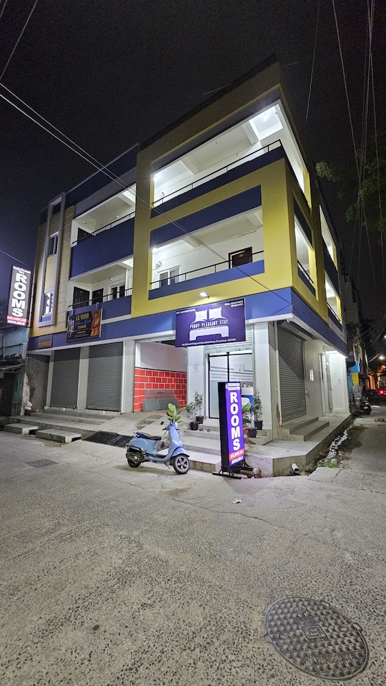 pondy pleasant stay