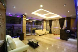 Bisque Magaji Orchid - Near Majestic Railway Station,,3 star