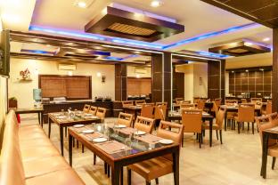 bisque magaji orchid near majestic railway station