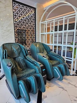 the essence hotel chanthaburi