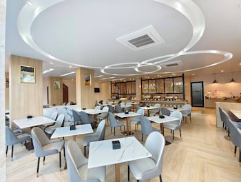 the essence hotel chanthaburi