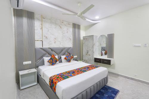 Hotel Sky Land,,3 star