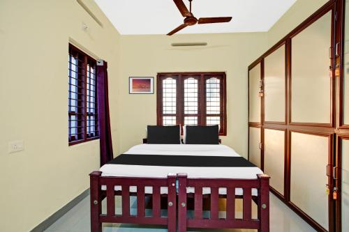 Hotel O Nakshathra Inn,,3 star