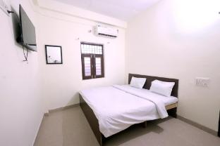 bhumika dham guest house near prem mandir