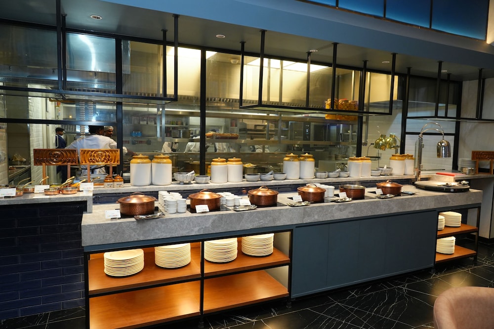 four points by sheraton chennai velachery