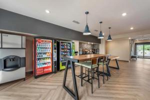 extended stay america premier suites colorado springs south