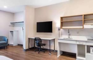 extended stay america premier suites colorado springs south