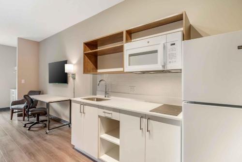 extended stay america premier suites charlottesville