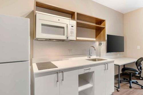 extended stay america premier suites charlottesville
