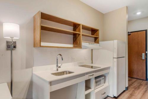 extended stay america premier suites charlottesville