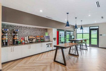 extended stay america premier suites charlottesville