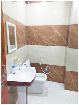 hotel dixit residency vrindavan