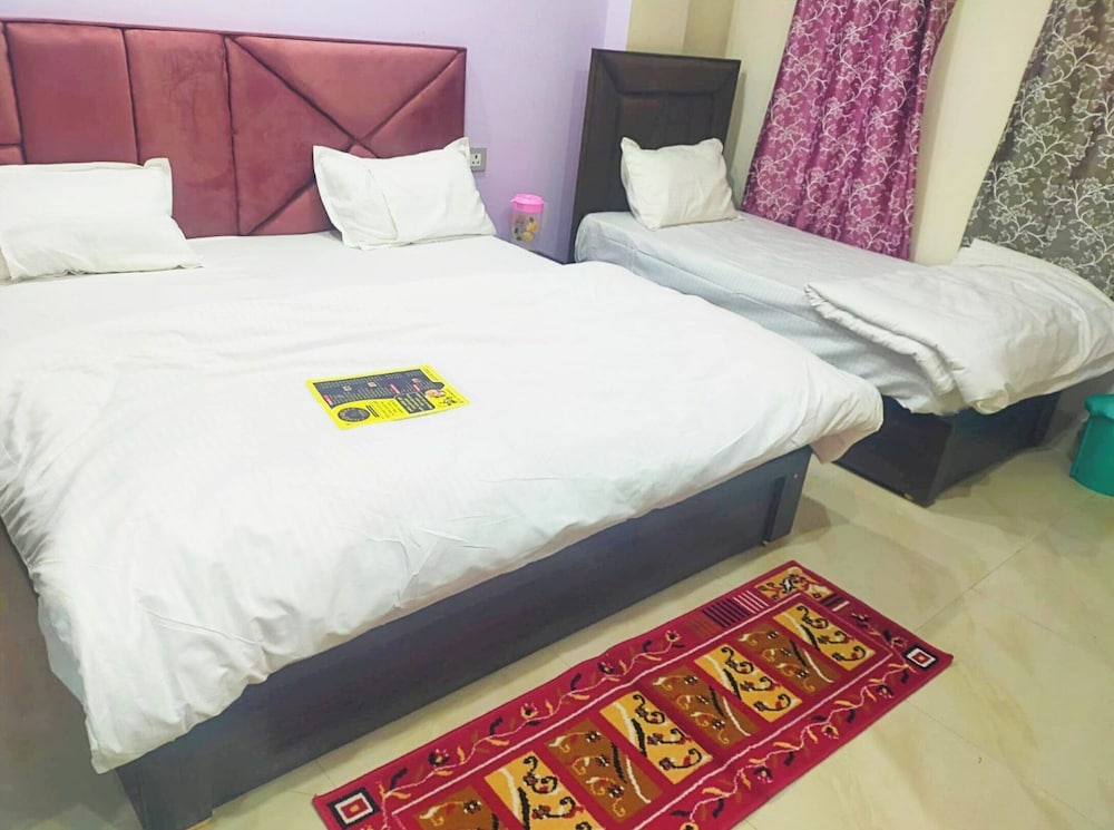 hotel dixit residency vrindavan