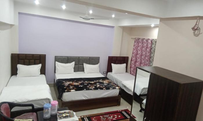 hotel dixit residency vrindavan