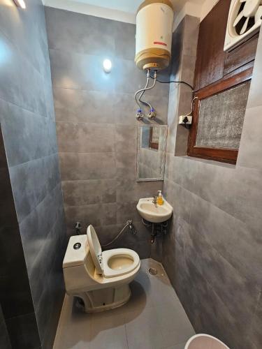 sky bloom residency gurgaon sector 22