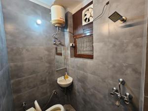 sky bloom residency gurgaon sector 22