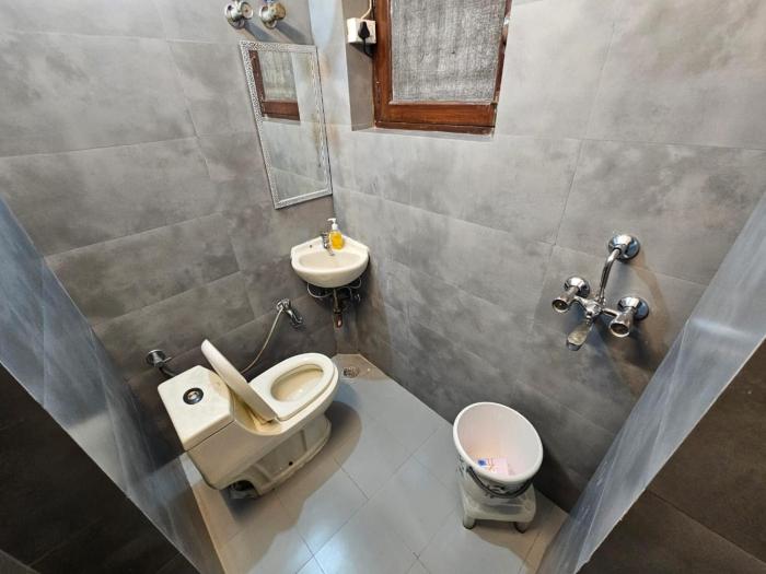 sky bloom residency gurgaon sector 22