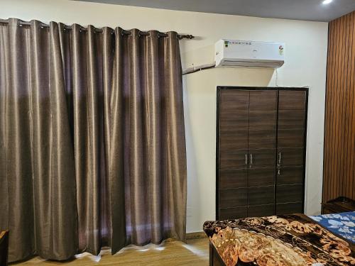 sky bloom residency gurgaon sector 22