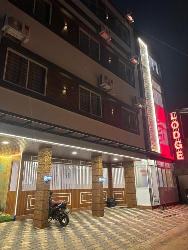 Classic Comfort Lodge,,2 star