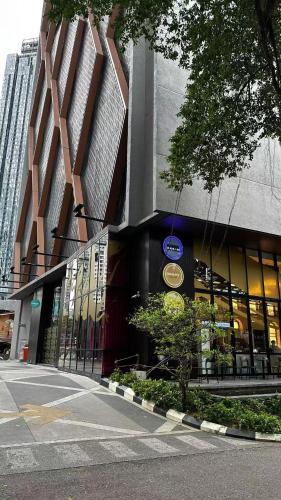 scarletz suites klcc by wsd