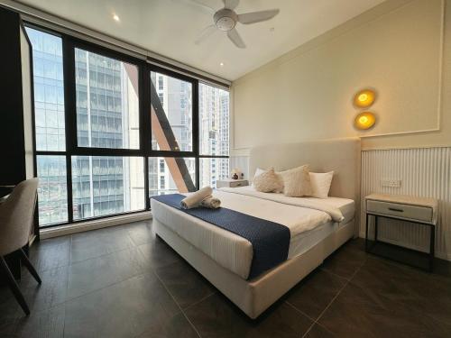 scarletz suites klcc by wsd