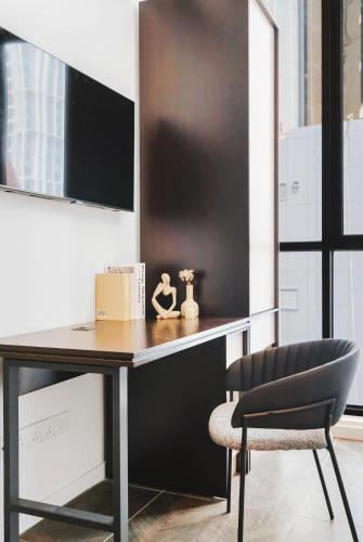 scarletz suites klcc by wsd