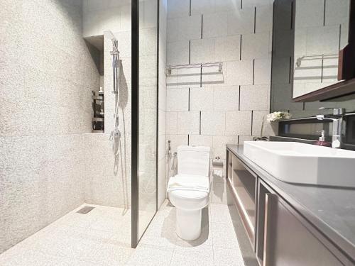 scarletz suites klcc by wsd