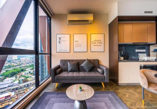scarletz suites klcc by wsd