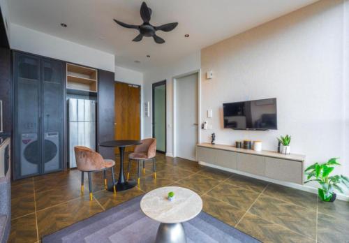 scarletz suites klcc by wsd