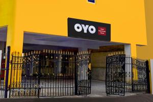 super hotel o eswar guest house