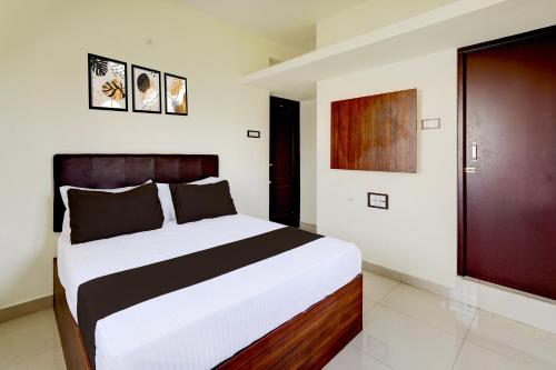 super hotel o eswar guest house