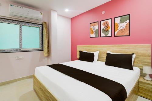 Hotel O Friendly Stay,,3 star