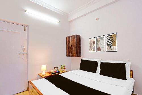 Hotel O Jk Lodge,,3 star